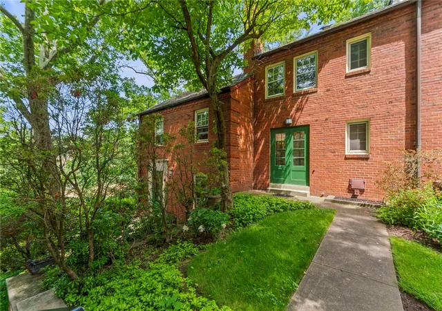 1st image of 436 Olympia Road, Mt Washington, PA 15211 | MLS# 1754987