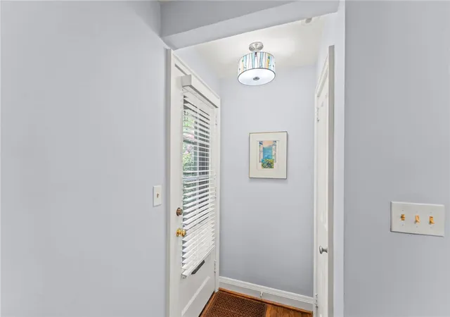 4th image of 436 Olympia Road, Mt Washington, PA 15211 | MLS# 1754987