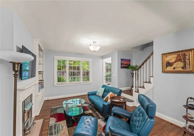 5th image of 436 Olympia Road, Mt Washington, PA 15211 | MLS# 1754987