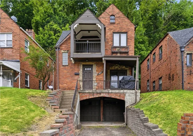 Photo 1 of Multi family home for sale at 3809 Beechwood Blvd, Pittsburgh, PA 15217 | MLS# 1754958 | Listing updated on 2026-10-01