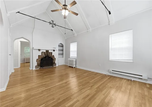 Photo 3 of Multi family home for sale at 3809 Beechwood Blvd, Pittsburgh, PA 15217 | MLS# 1754958 | Listing updated on 2026-10-01