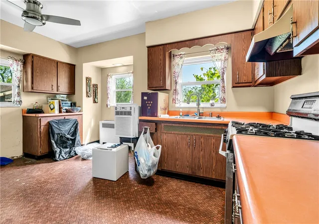 5th image of 90 Vista Street, Pittsburgh, PA 15223 | MLS# 1755006