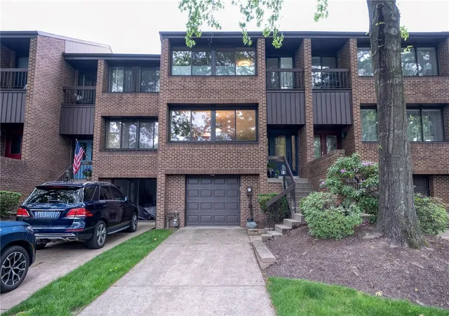 34th image of 1523 Merion Ln, Oakmont, PA 15139 | MLS# 1755010