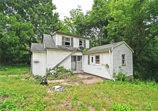Photo 2 of Single family home for sale at 9431 Glendale Rd, Penn Hills, PA 15235 | MLS# 1755016 | Listing updated on 2026-08-31