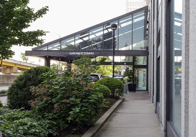 Photo 3 of Condo for sale at 320 Fort Duquesne Blvd #22A, Pittsburgh, PA 15222 | MLS# 1755030 | Listing updated on 2026-08-03