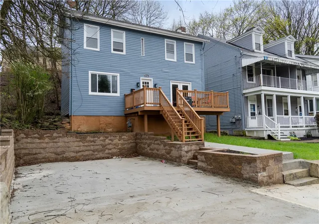 Homes for sale in Brighton Heights, PA | 3344 Brighton Road, Brighton Heights, PA 15212 | MLS# 1754636
