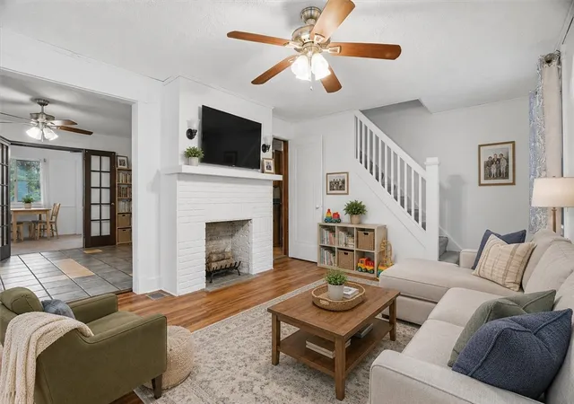 Homes for sale in Brighton Heights, PA | 3518 Corona St, Brighton Heights, PA 15212 | MLS# 1755040