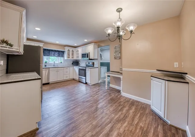 Homes for sale in Chartiers, PA | 1810 Henderson Ave, Chartiers, PA 15301 | MLS# 1754411