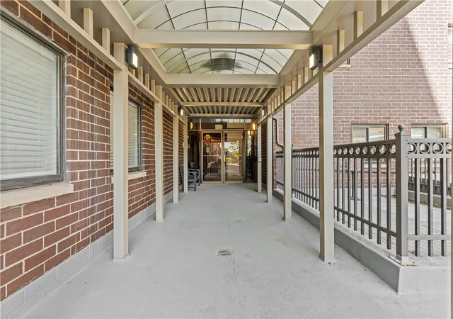 Homes for sale in Squirrel Hill, PA | 5600 Munhall Rd #314, Squirrel Hill, PA 15217 | MLS# 1755080