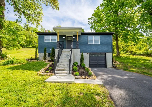 Homes for sale in South Fayette, PA | 933 Boyce Rd, South Fayette, PA 15017 | MLS# 1755037