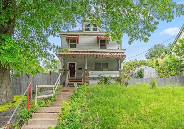 2nd image of 1817 Woodward Ave, Brookline, PA 15226 | MLS# 1754378