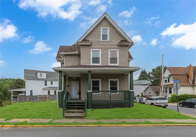 Homes for sale in Rochester, PA | 193 Virginia Ave, Rochester, PA 15074 | MLS# 1755108