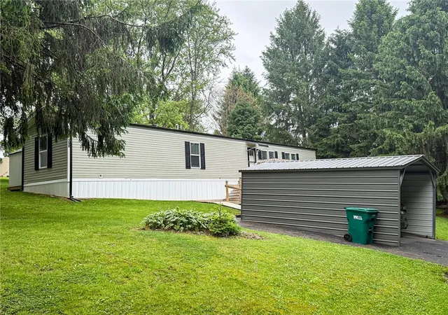 Homes for sale in Center Twp, PA | 308 Nickel Lane, Center Twp, PA 16001 | MLS# 1755128