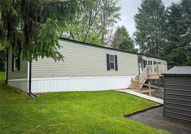 Homes for sale in Center Twp, PA | 308 Nickel Lane, Center Twp, PA 16001 | MLS# 1755128