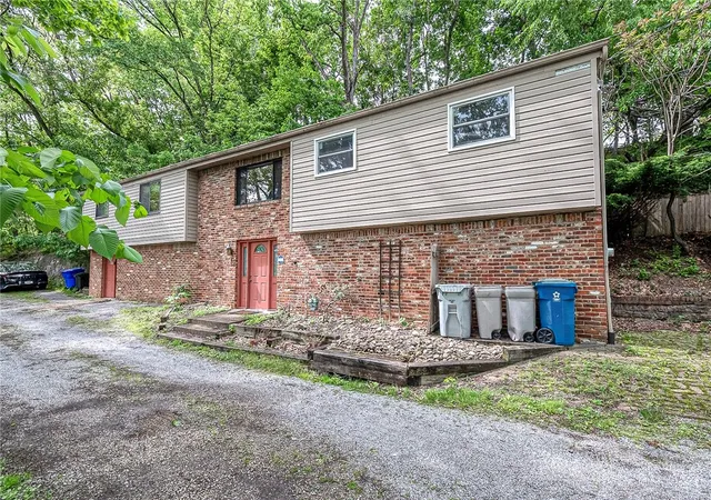Homes for sale in Shaler, PA | 1023 Middle Road, Shaler, PA 15116 | MLS# 1755032