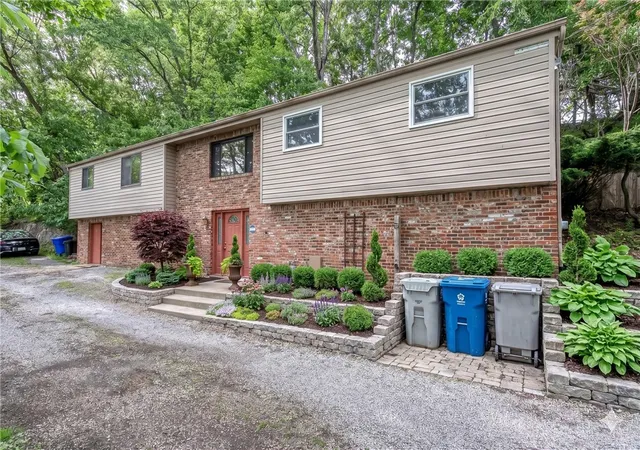 Homes for sale in Shaler, PA | 1023 Middle Road, Shaler, PA 15116 | MLS# 1755032