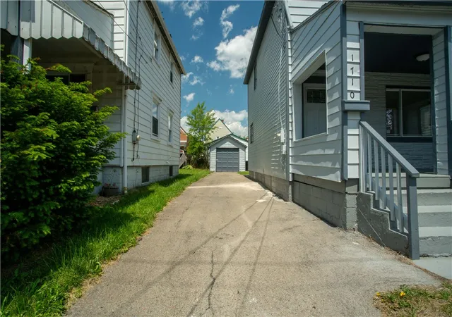 2nd image of 1710 Main St, Aliquippa, PA 15001 | MLS# 1755115