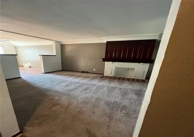 Photo 4 of Single family home for sale at 532 Russellwood Ave, Mc Kees Rocks, PA 15136 | MLS# 1755158 | Listing updated on 2026-09-01
