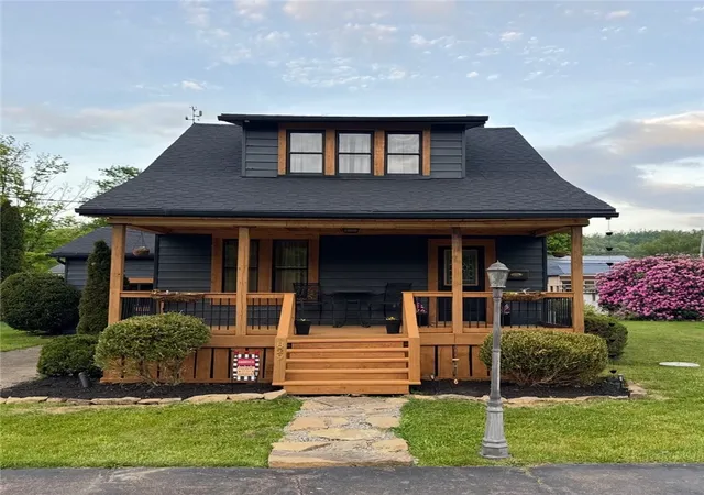 Homes for sale in Confluence Boro, PA | 829 Oden St, Confluence Boro, PA 15424 | MLS# 1755166