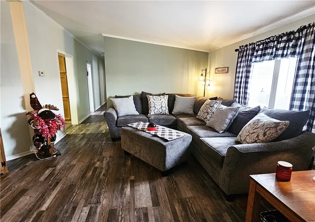 Photo 3 of Manufactured home for sale at 612 Primrose Ln, Mount Pleasant, PA 15666 | MLS# 1755160 | Listing updated on 2026-05-22