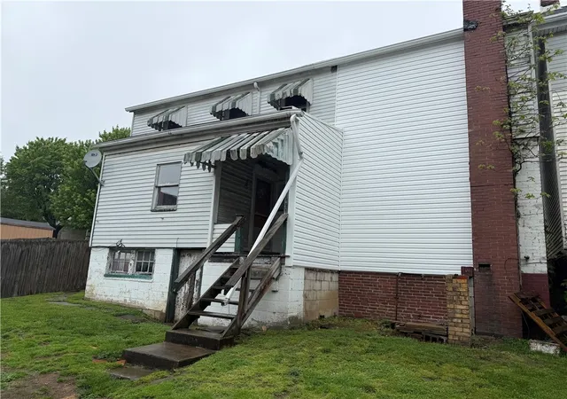 1st image of 1020 Lane Way, Greensburg, PA 15601 | MLS# 1754942