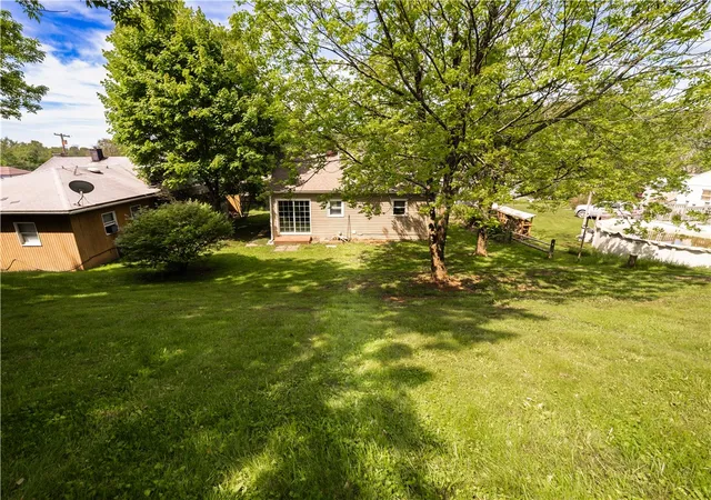 27th image of 1512 Saxonburg Rd, Natrona Heights, PA 15065 | MLS# 1755217
