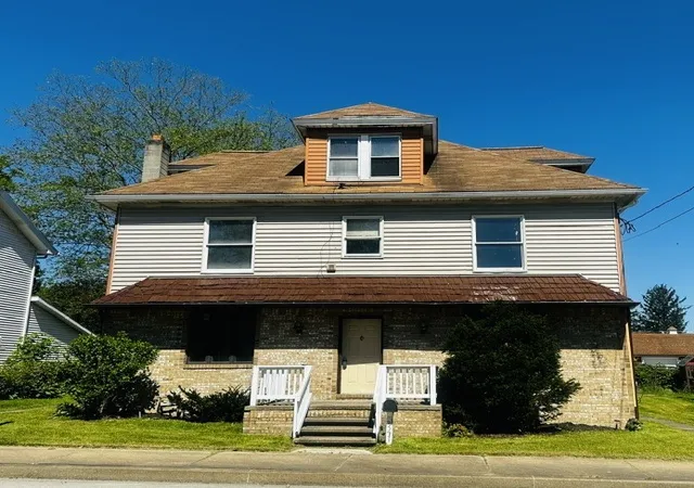 Homes for sale in Derry Twp, PA | 321 E 4th St, Derry Twp, PA 15627 | MLS# 1755215