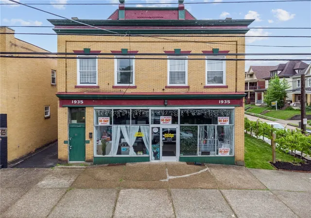 Multi family home for sale at 1935 Crafton Blvd, Pittsburgh, PA 15205 | MLS# 1755248