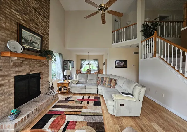 Homes for sale in Center Twp, PA | 105 Sunburst Ct, Center Twp, PA 16001 | MLS# 1755257