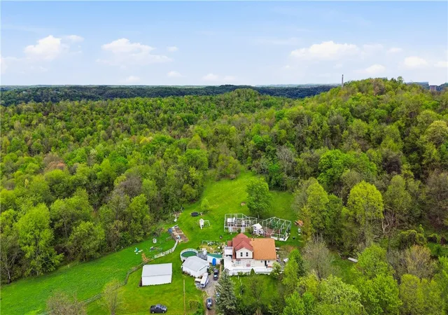 Homes for sale in Green Twp, PA | 331 Hill Rd, Green Twp, PA 15043 | MLS# 1755305