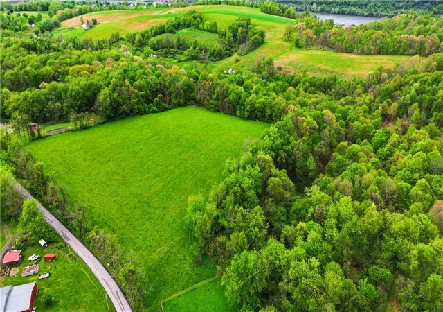 Homes for sale in Green Twp, PA | 331 Hill Rd, Green Twp, PA 15043 | MLS# 1755305