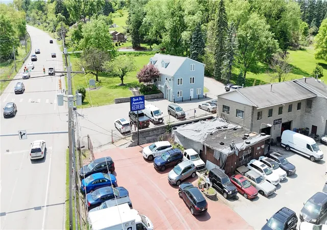 4th image of 700 Lebanon Rd (885), West Mifflin, PA 15122 | MLS# 1755343