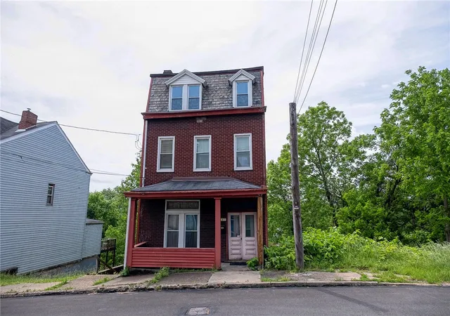 2nd image of 2627 Ellis St, Perry Hilltop, PA 15214 | MLS# 1755288