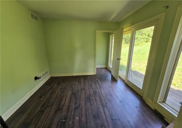 4th image of 76 Rainey, Somerset Twp, PA 15330 | MLS# 1755164