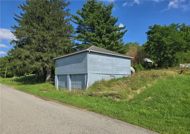 25th image of 76 Rainey Rd, Somerset Twp, PA 15330 | MLS# 1755376