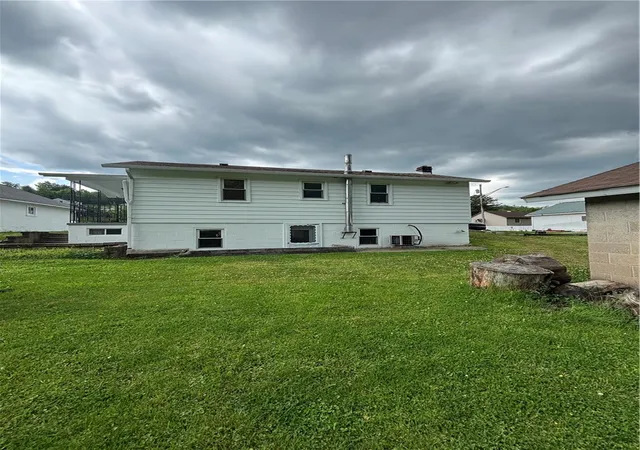 20th image of 178 1st Street, Clarksville, PA 15322 | MLS# 1755318