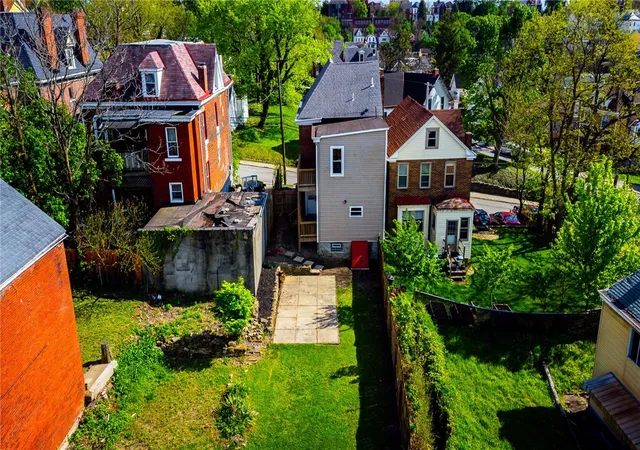 44th image of 915 Industry St, Allentown, PA 15210 | MLS# 1755428