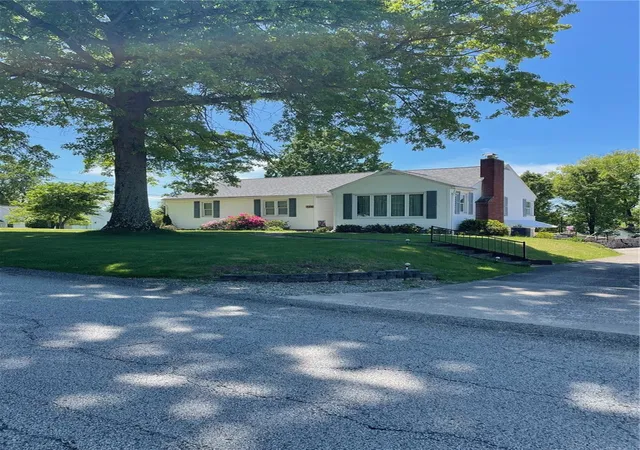 Homes for sale in Hempfield Twp, PA | 736 Melvin Dr, Hempfield Twp, PA 15601 | MLS# 1755390