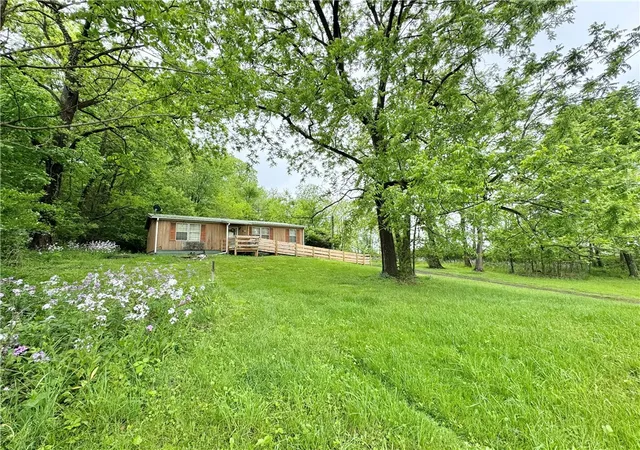 image of 904 Court St, New Castle, PA 16101 | MLS# 1755479