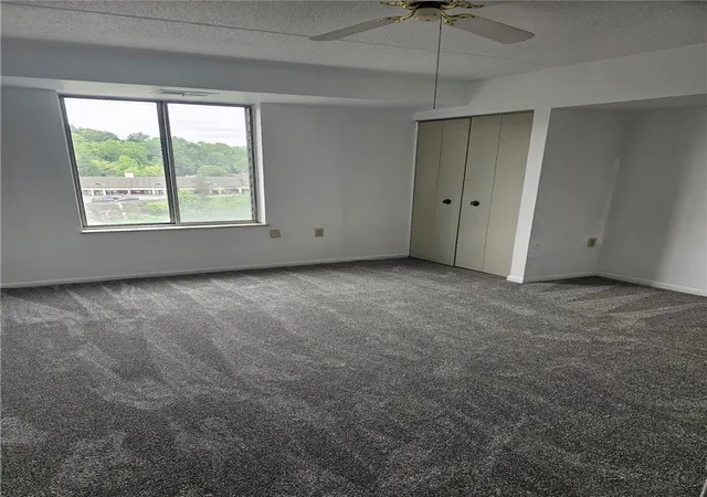 Homes for sale in Scott Twp, PA | 2160 Greentree Rd #606W, Scott Twp, PA 15220 | MLS# 1755268