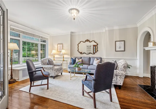 Photo 4 of Single family home for sale at 1363 Shady Ave, Squirrel Hill, PA 15217 | MLS# 1754939 | Listing updated on 2026-07-16
