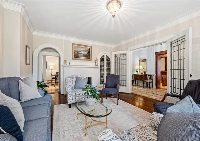 Photo 5 of Single family home for sale at 1363 Shady Ave, Squirrel Hill, PA 15217 | MLS# 1754939 | Listing updated on 2026-07-16
