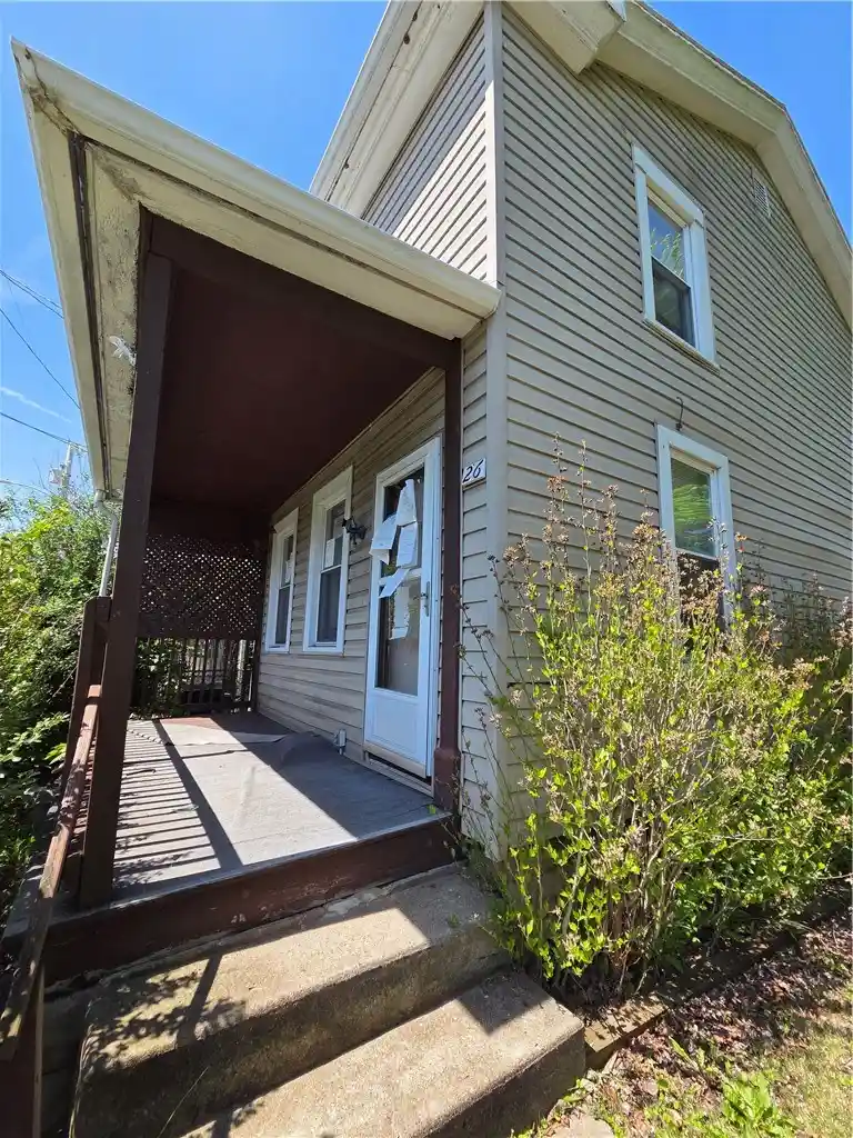 Photo 1 of Single family home for sale at 26 Miller St, Latrobe, PA 15650 | MLS# 1755713 | Listing updated on 2026-10-29