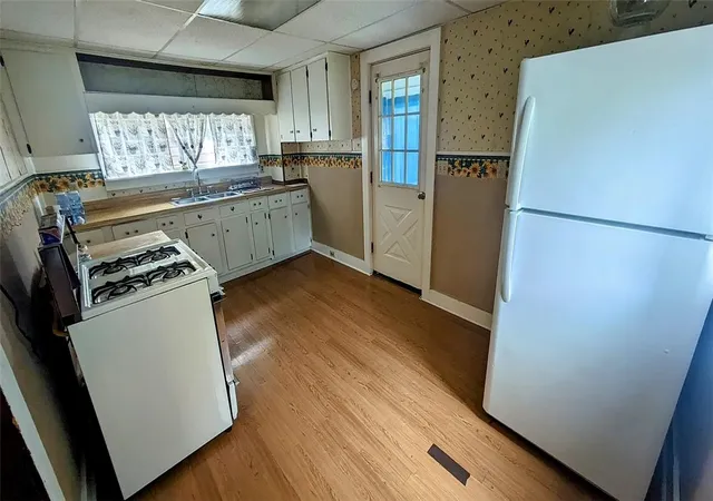 Photo 3 of Single family home for sale at 304 E 4th Street, Oil City, PA 16028 | MLS# 1755715 | Listing updated on 2026-07-01