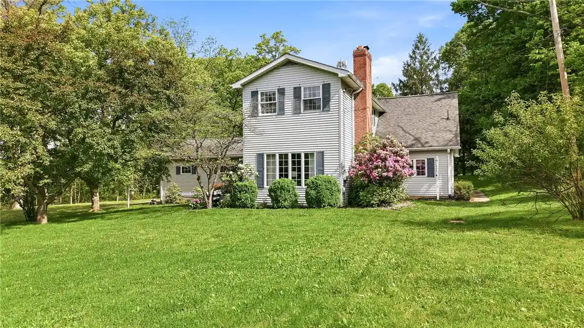Single family home for sale at 2951 Hann Hl Rd, Hermitage, PA 16148 | MLS# 1754485