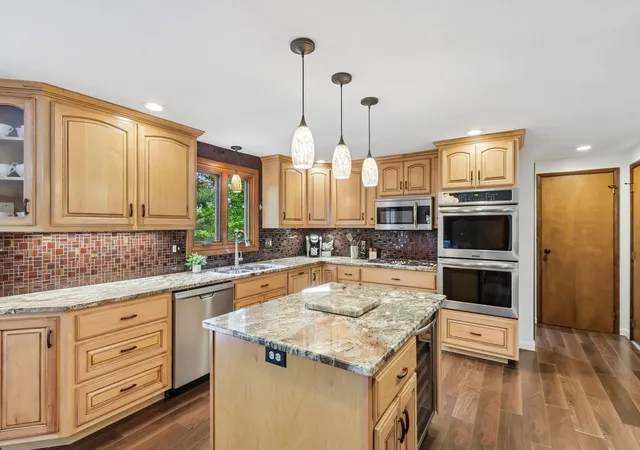 4th image of 10095 Oakridge Dr, Wexford, PA 15090 | MLS# 1755833