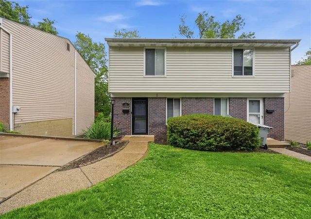 Homes for sale in Shaler, PA | 84 Fischer Ave, Shaler, PA 15223 | MLS# 1755119