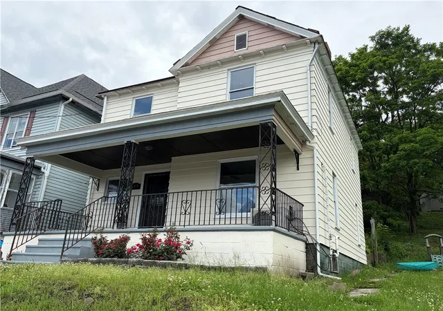 Homes for sale in Donora, PA | 549 Thompson, Donora, PA 15033 | MLS# 1756894