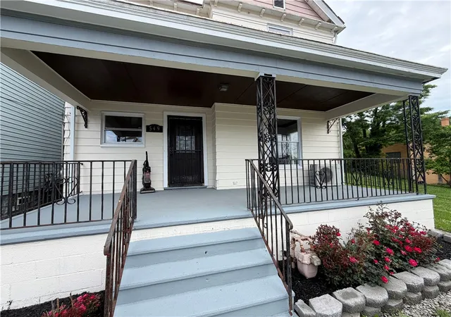 Homes for sale in Donora, PA | 549 Thompson, Donora, PA 15033 | MLS# 1756894