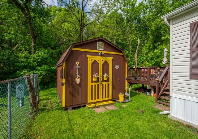 Photo 3 of Sale Pending at 534 Finks Run Rd, Mc Donald, PA 15057 | MLS# 1756994 | Listing updated on 2026-09-15